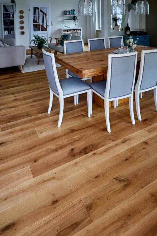 Eiche naturgeölt - lebendige Sortierung